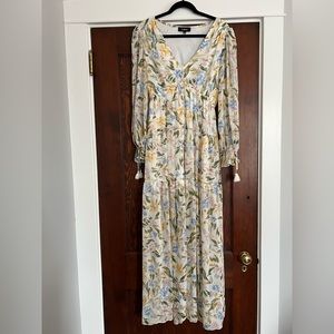 Floral print maxi dress, button down